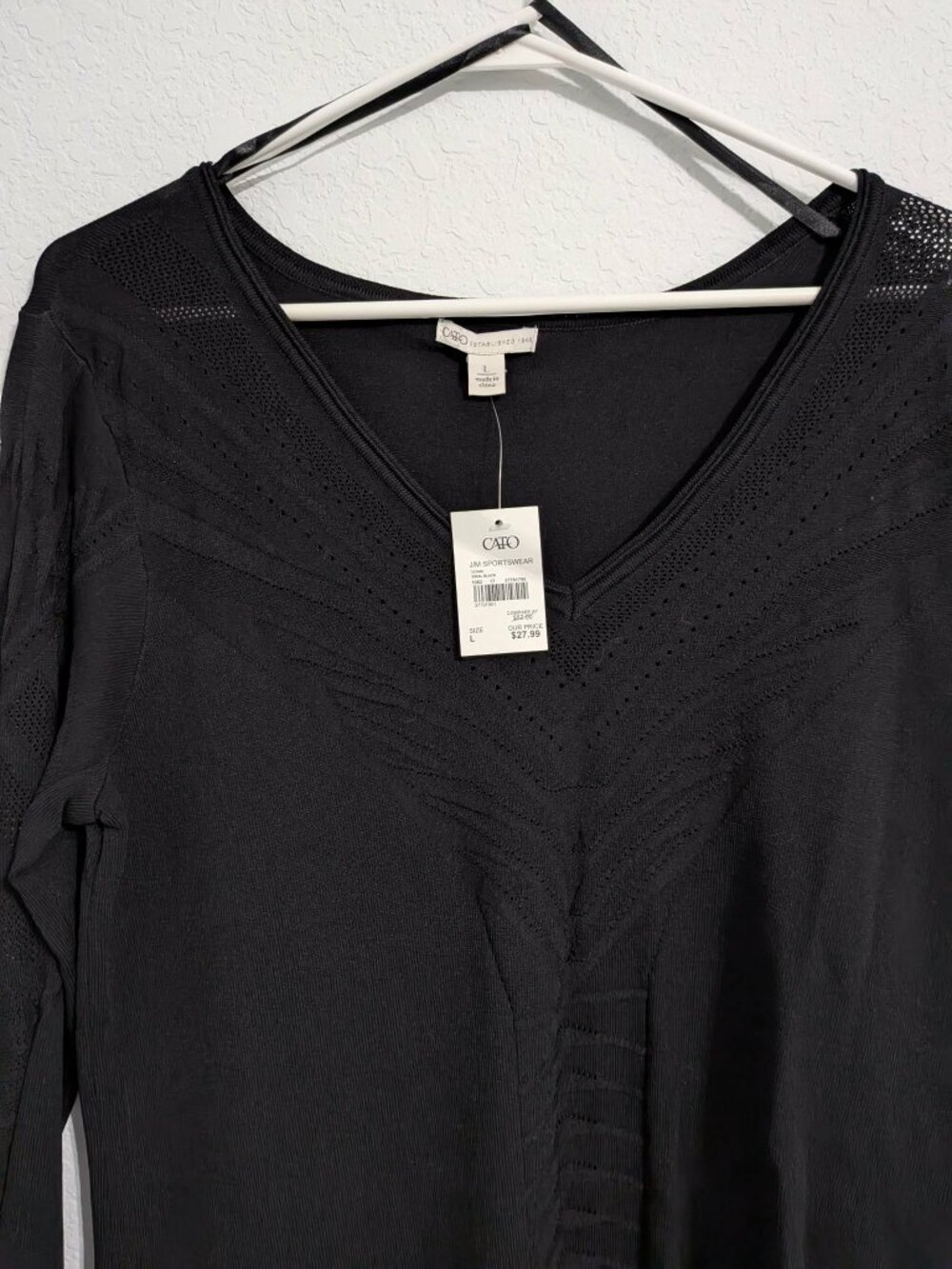 Cato Women's Iconic Ideal Sportswear Black Blouse Top NWT (Large) - Picture 4 of 5